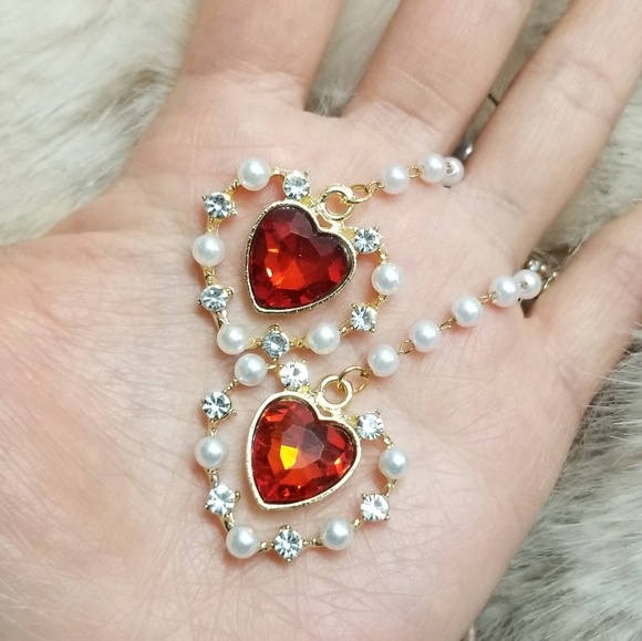 💎NEW💎 PARISIAN HEART DROP EARRINGS - Picture 8 of 8